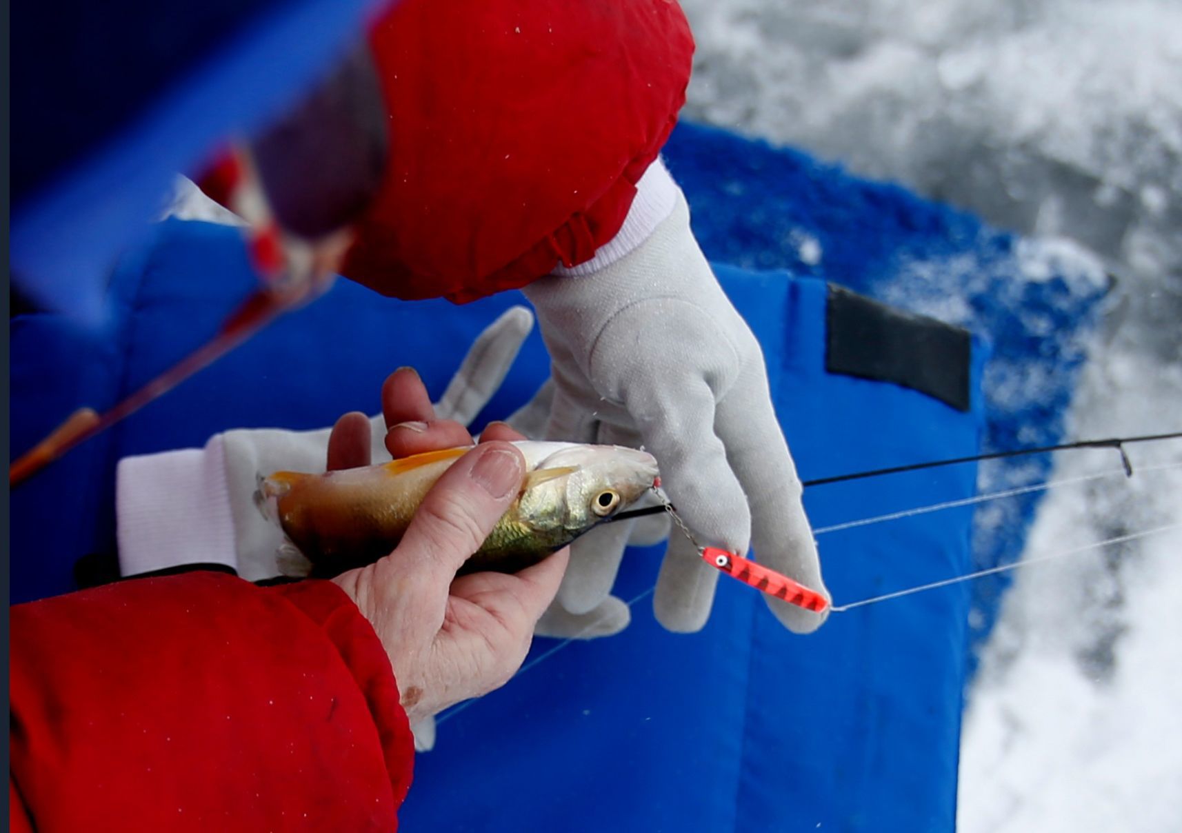 Ice fishing workshop